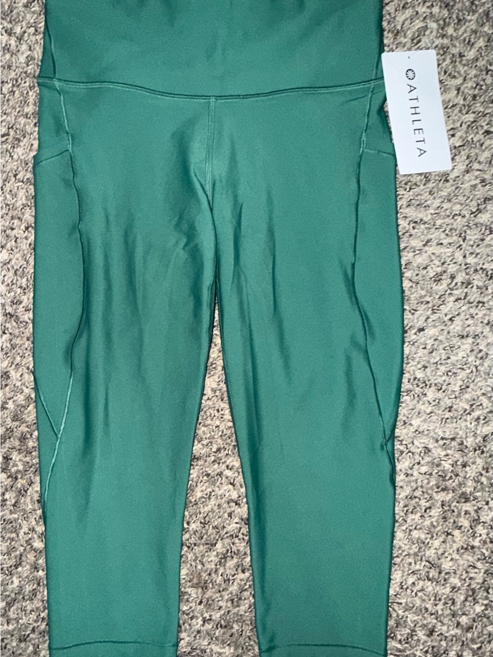Athleta NWT Interval Stash Capri Green Leggings Size S